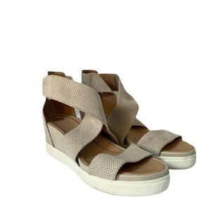 Dr. Scholl’s Tan Perforated Sandals - Stylish & Comfortable